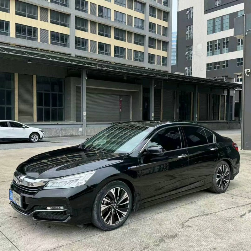 佛山17年本田雅阁3