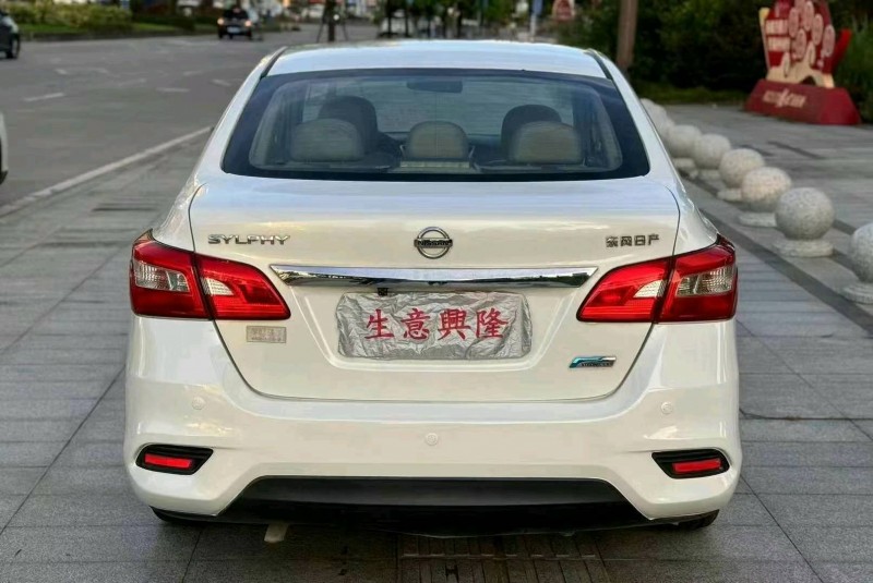 湛江16年日產軒逸4