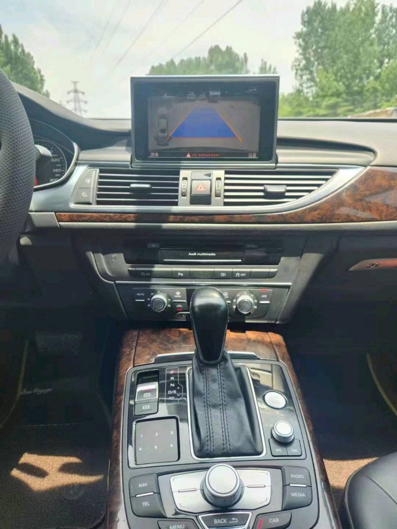 潍坊17年奥迪A6L8