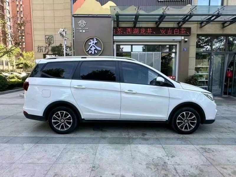 煙臺22年寶駿7307