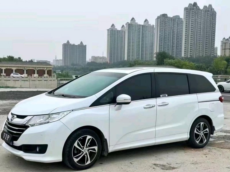 潍坊17年本田奥德赛3