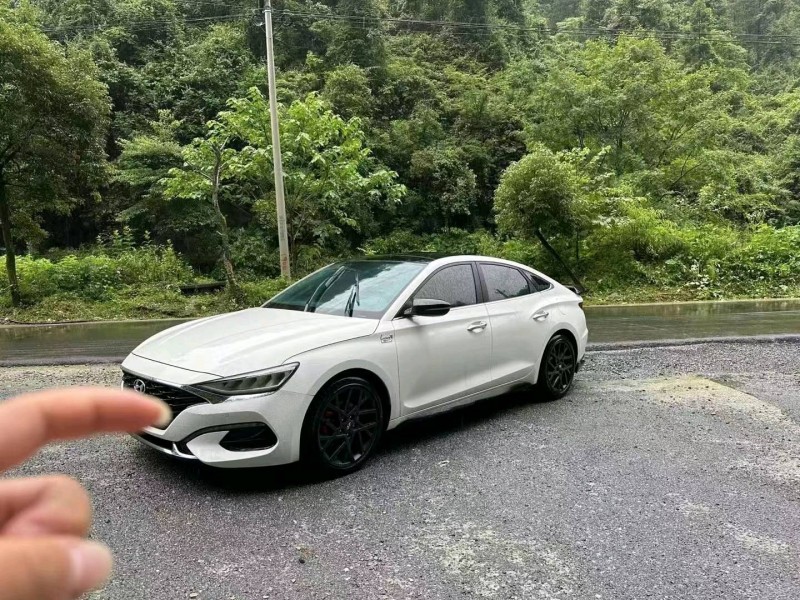 烟台21年现代菲斯塔2