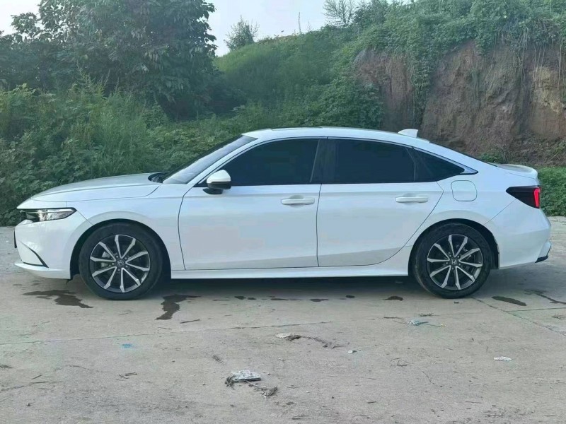 济宁23年本田思域6