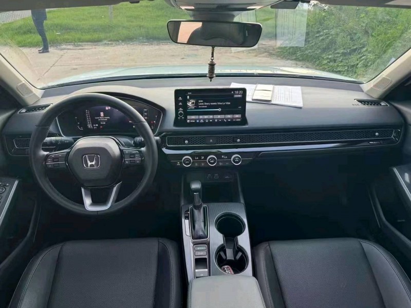 济宁23年本田思域8