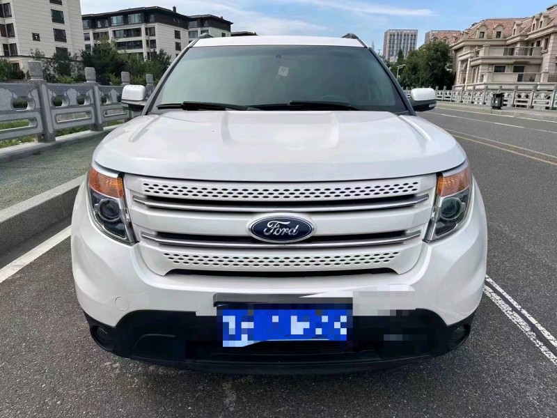 潍坊15年福特探险者1