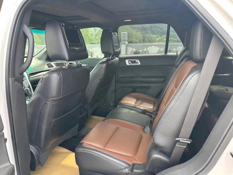 潍坊15年福特探险者6