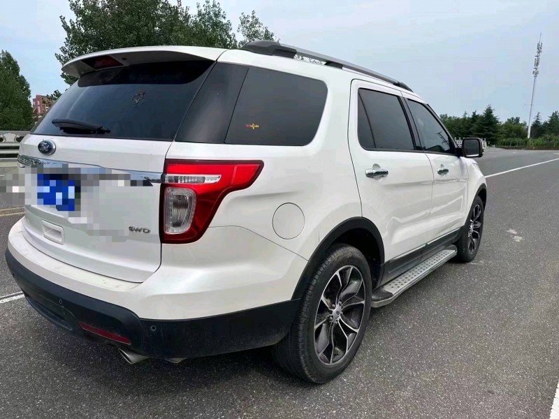 潍坊15年福特探险者7