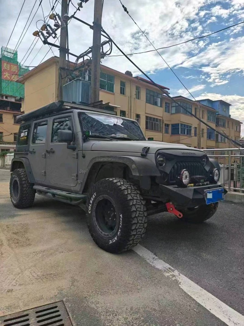 東營14年Jeep牧馬人2