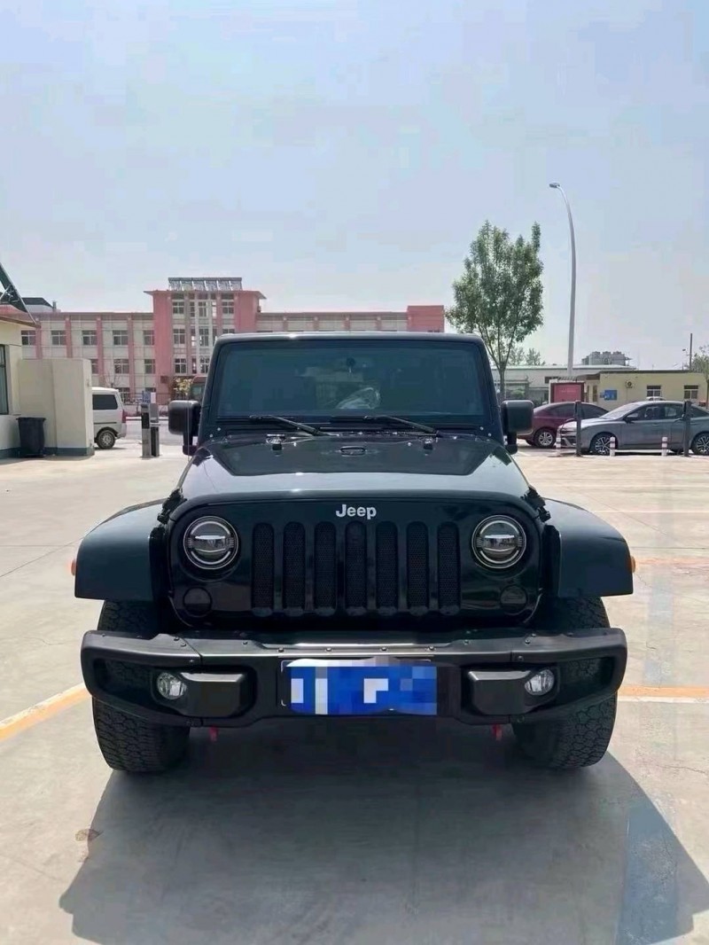 淄博13年Jeep牧马人1