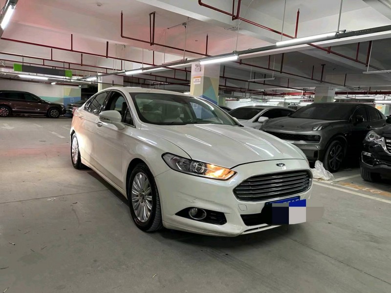 重庆15年福特蒙迪欧2