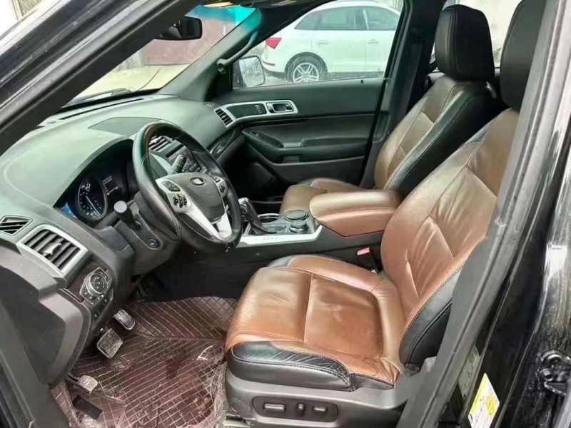 青岛14年福特探险者4