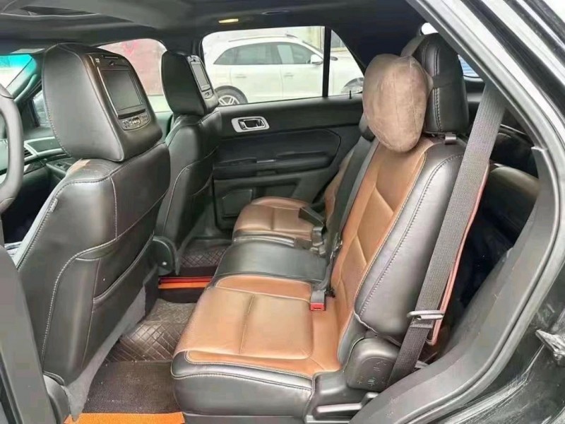 青岛14年福特探险者5