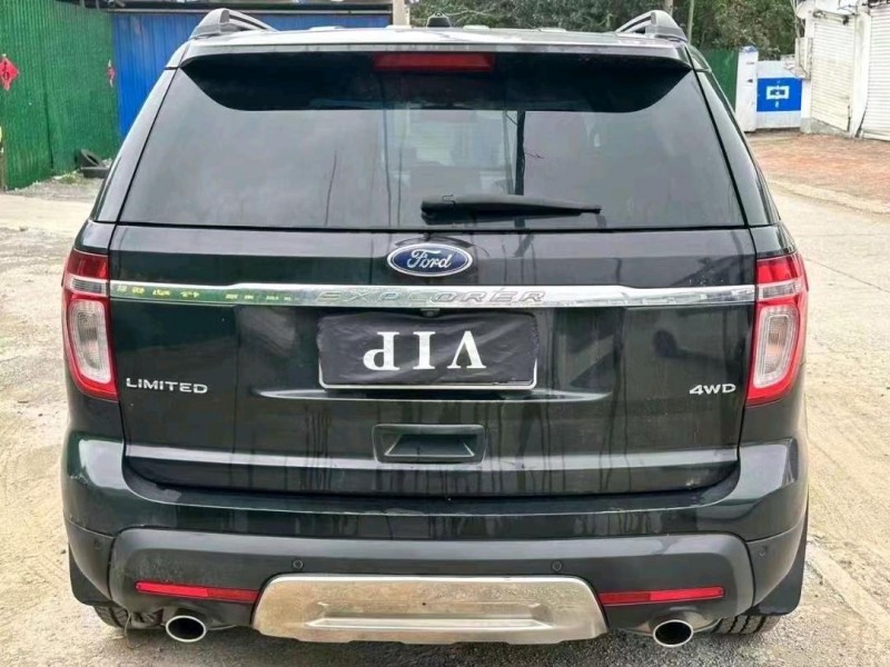 青岛14年福特探险者9