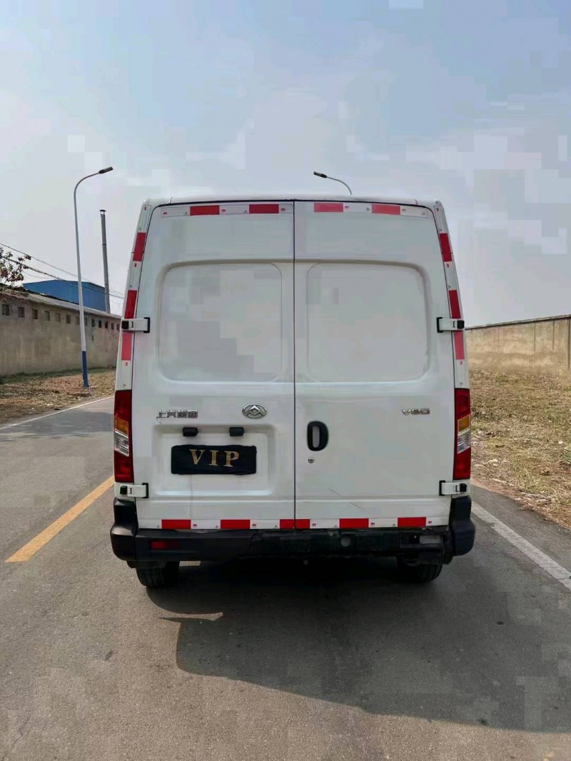 邢台21年大通V809