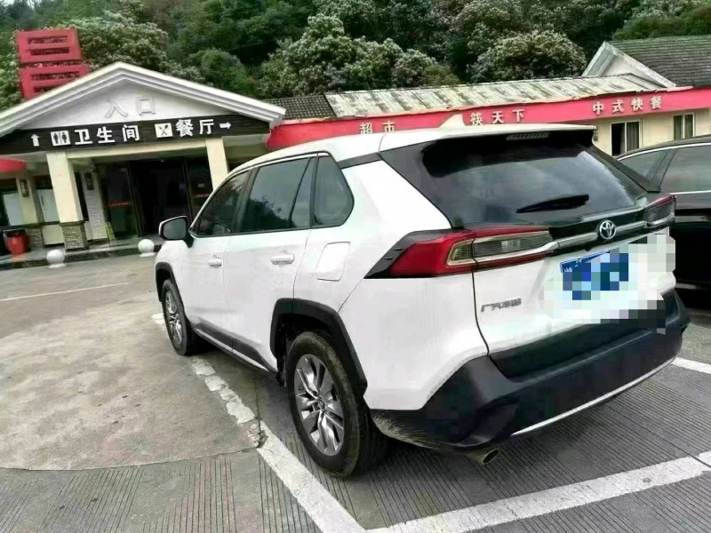 臺州22年豐田威蘭達2
