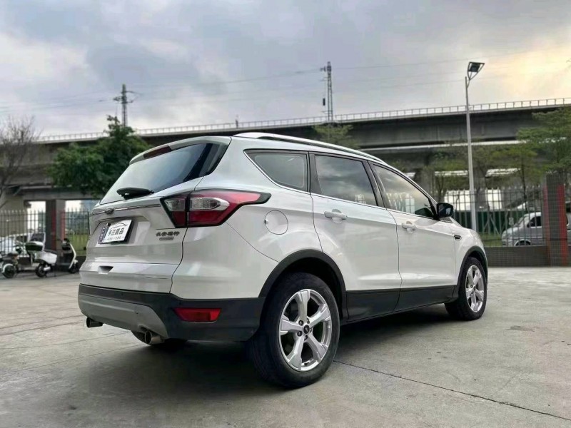 佛山18年福特翼虎9