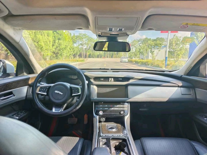 济南18年捷豹XFL4