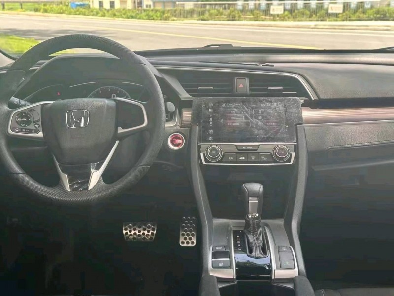 广州22年本田思域5