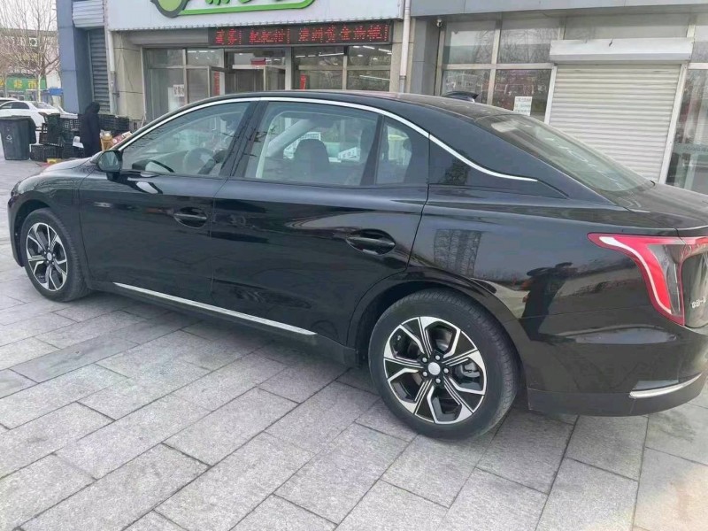 保定23年红旗E-QM54