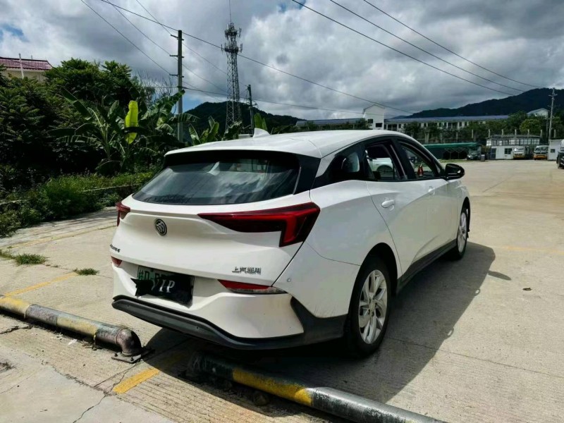 广州24年别克微蓝7