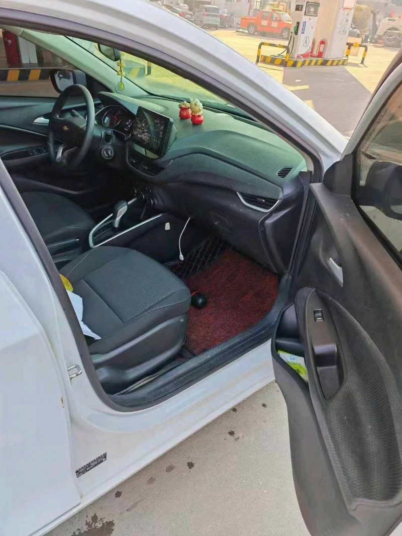 保定20年雪佛兰科沃兹8