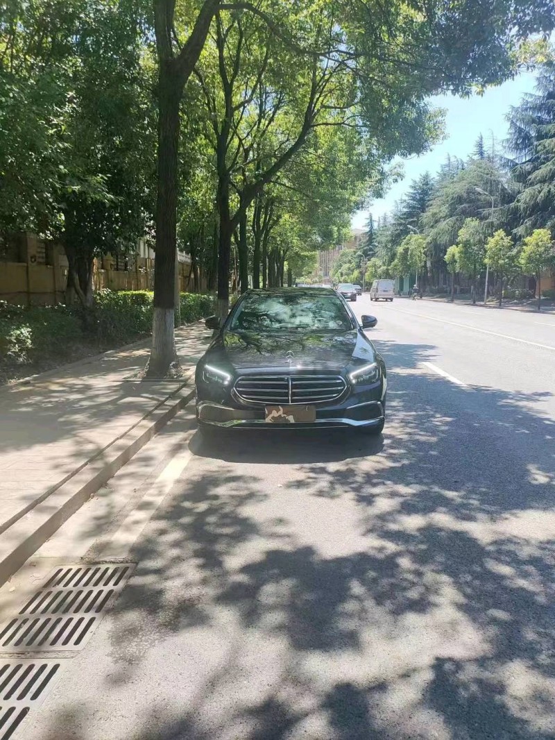 广州22年奔驰E1