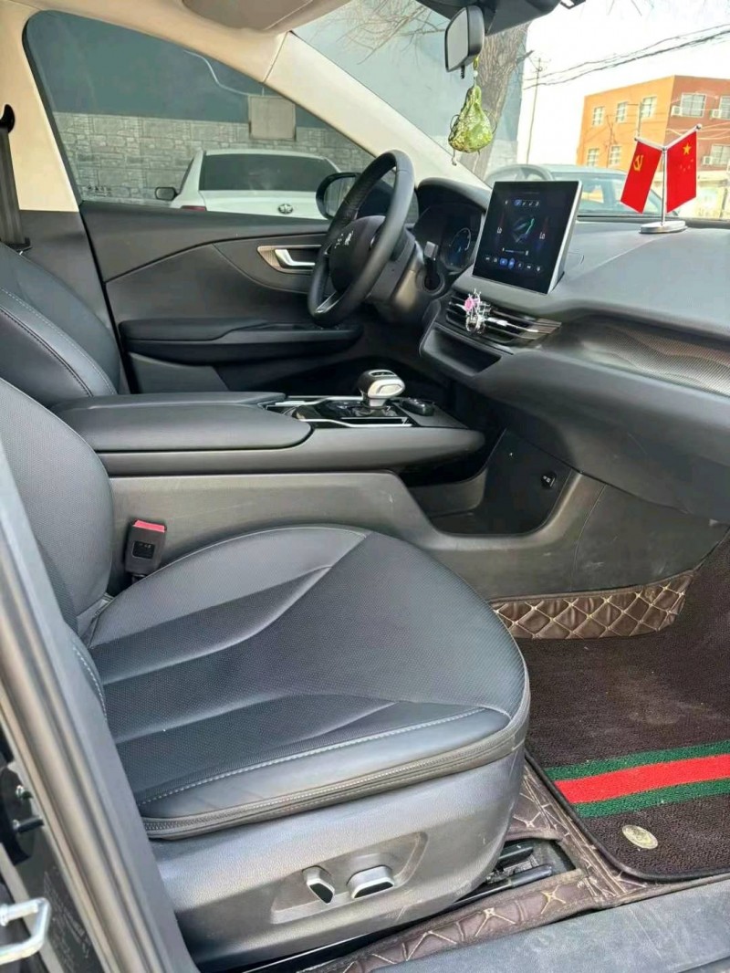 保定23年红旗E-QM57