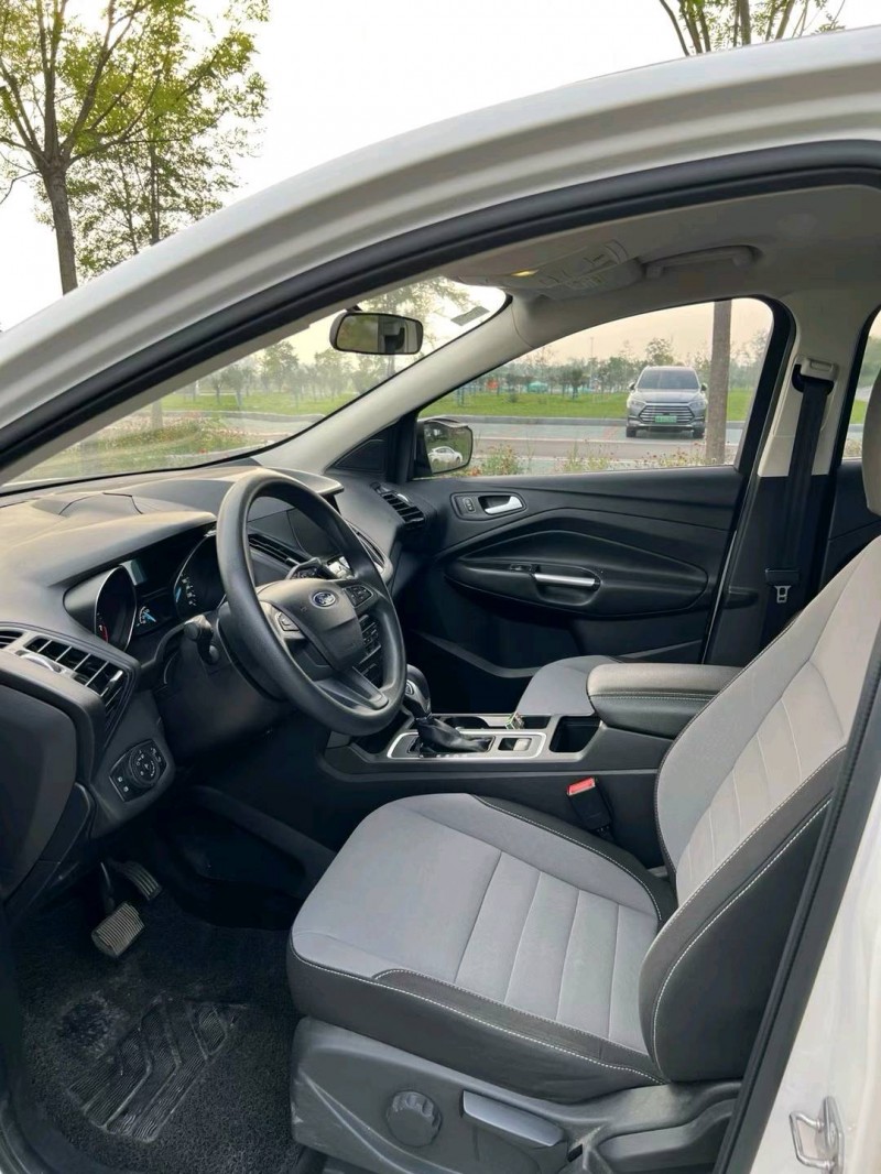 徐州17年福特翼虎3