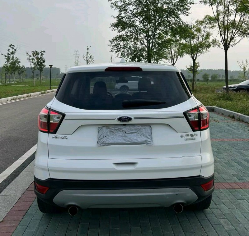 徐州17年福特翼虎6