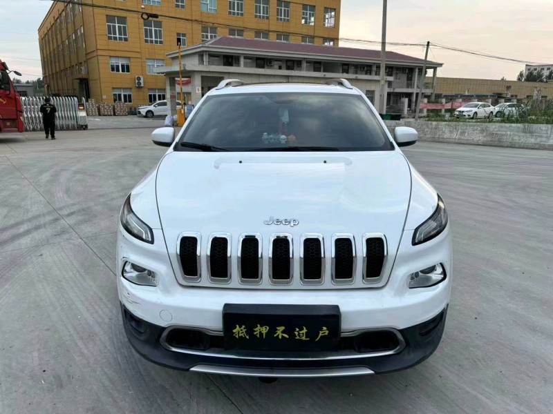 徐州19年Jeep自由光1