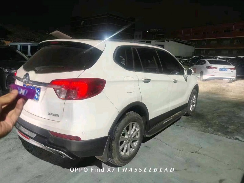 广州16年别克昂科威8