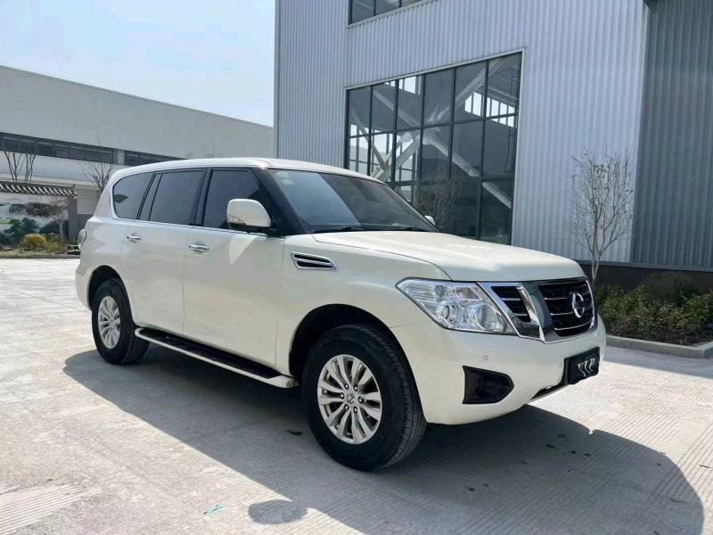 徐州18年日产途乐3