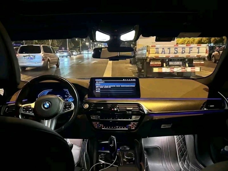 保定21年宝马5系4