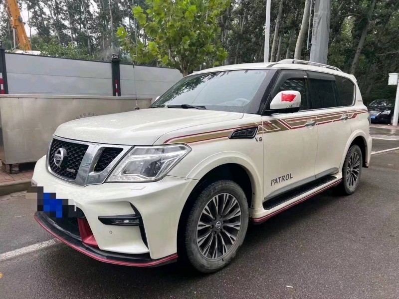 保定20年日产途乐2