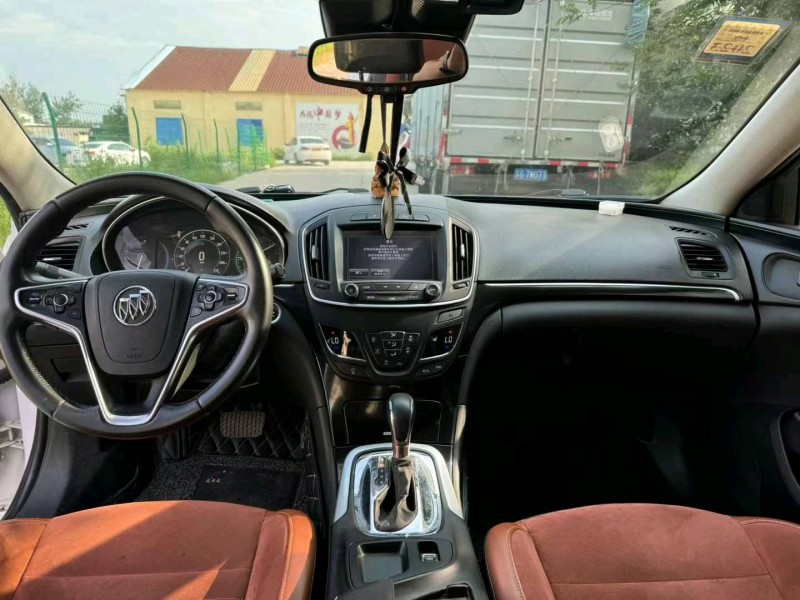 徐州15年别克君威7