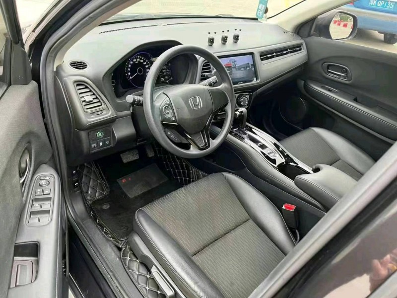 江门20年本田缤智9