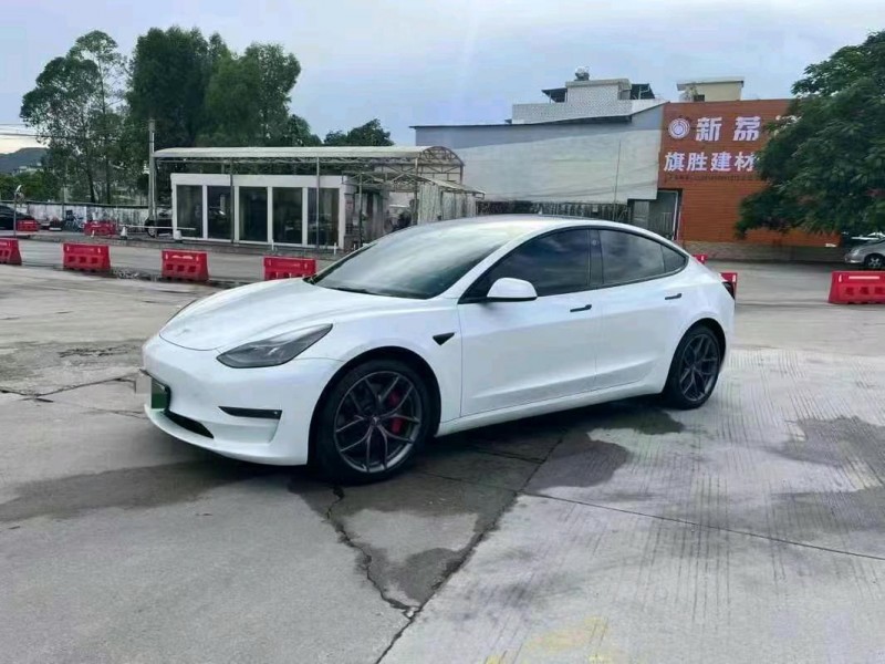 深圳22年特斯拉MODEL 31
