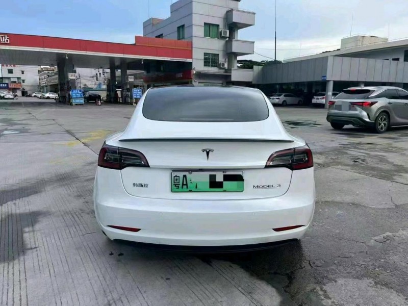 深圳22年特斯拉MODEL 33