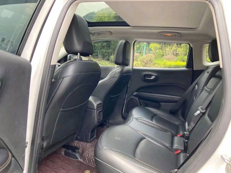 广州17年Jeep指南者9