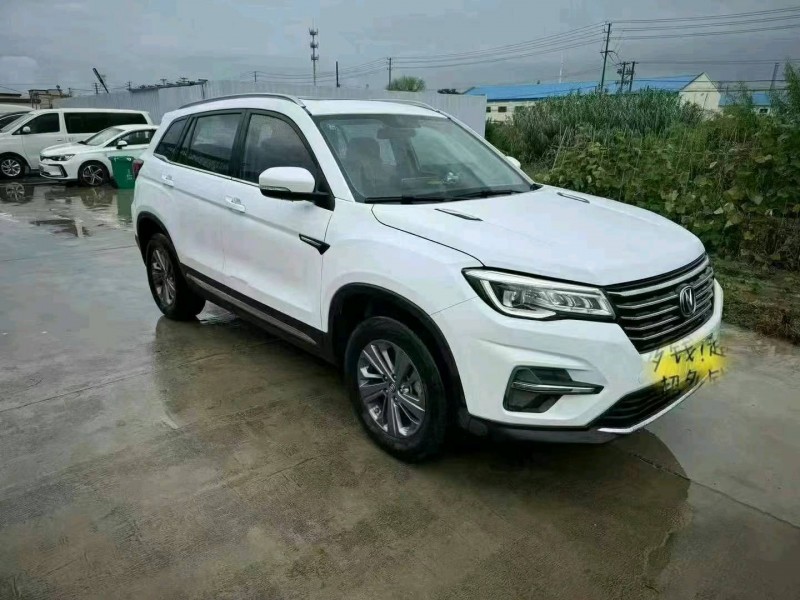 苏州20年长安汽车CS753