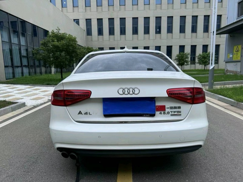 徐州14年奥迪A4L9