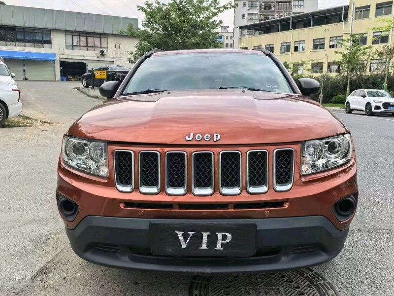 广州12年Jeep指南者1