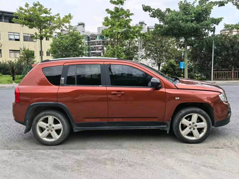 广州12年Jeep指南者4