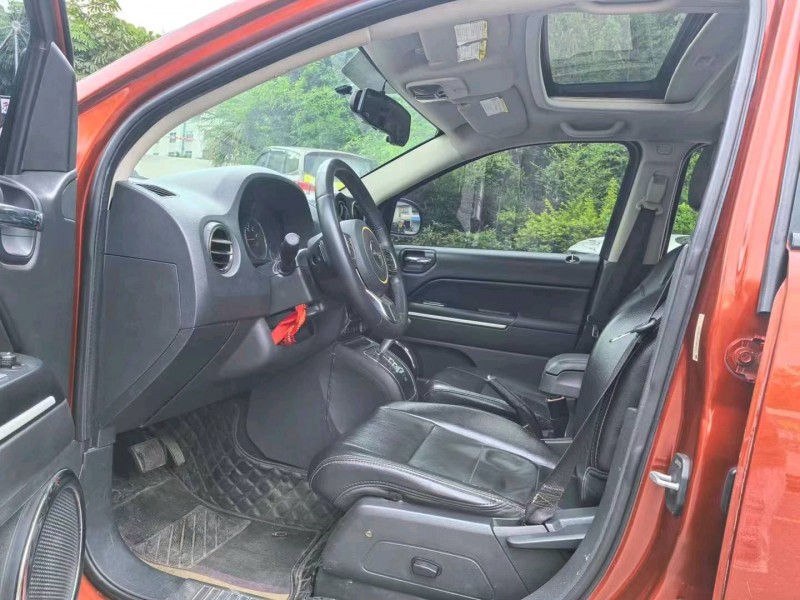 广州12年Jeep指南者9