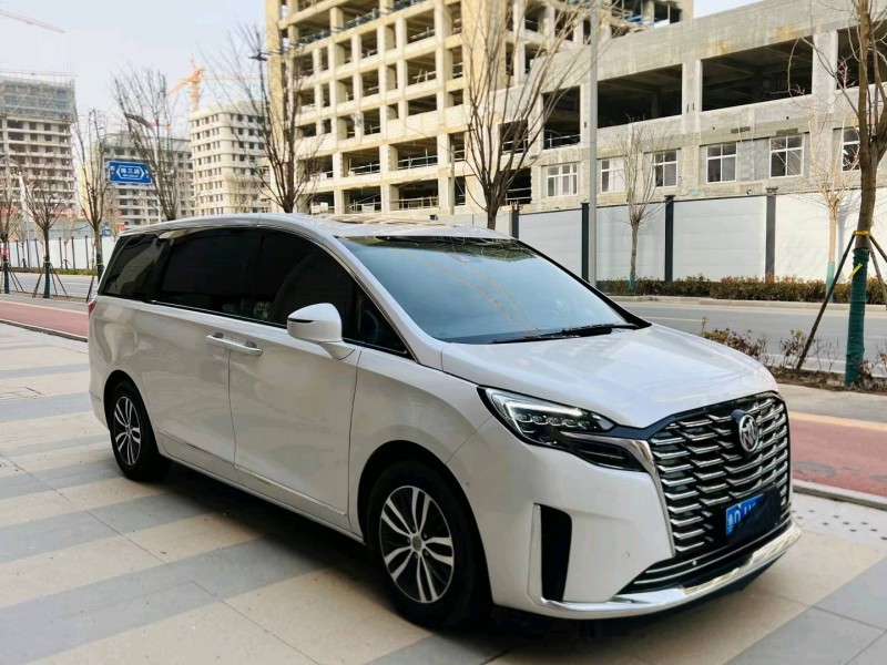 聊城18年别克GL83