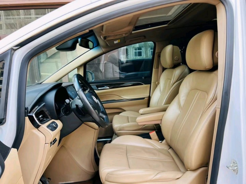 聊城18年别克GL88