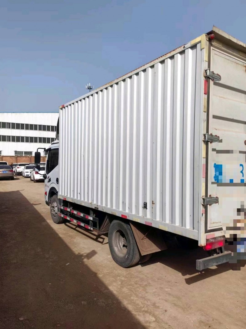 保定23年东风多利卡6