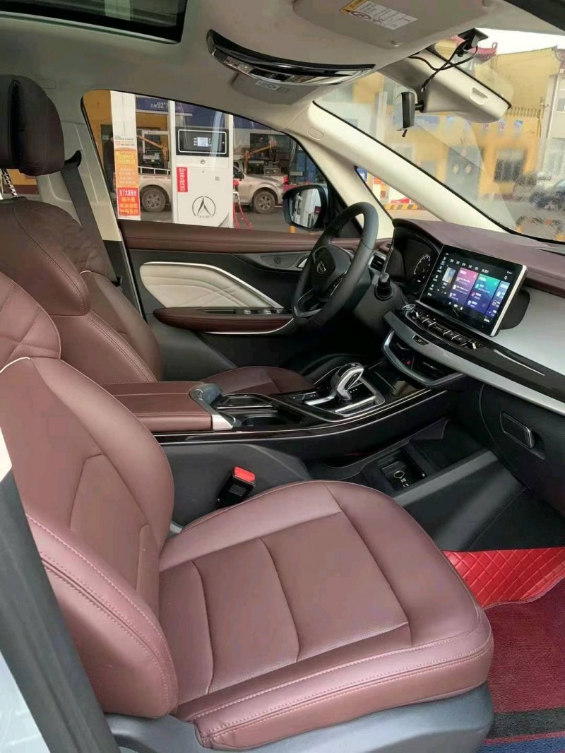 保定22年吉利嘉际9