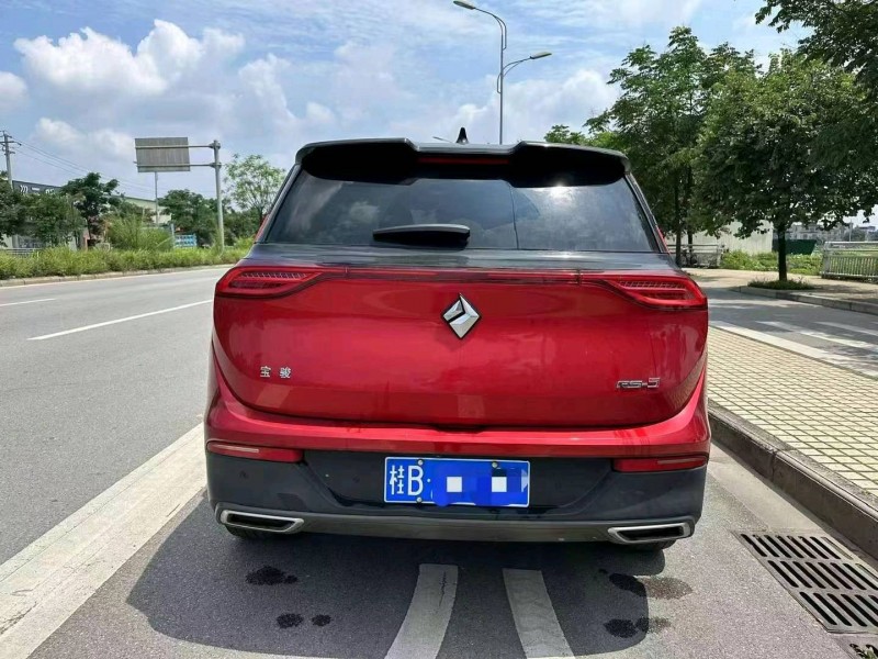 梧州19年寶駿RS59