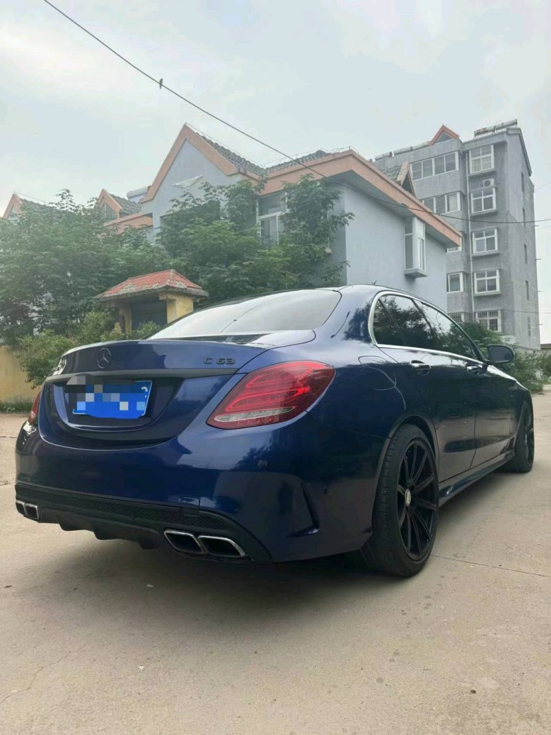 烟台17年奔驰AMG5